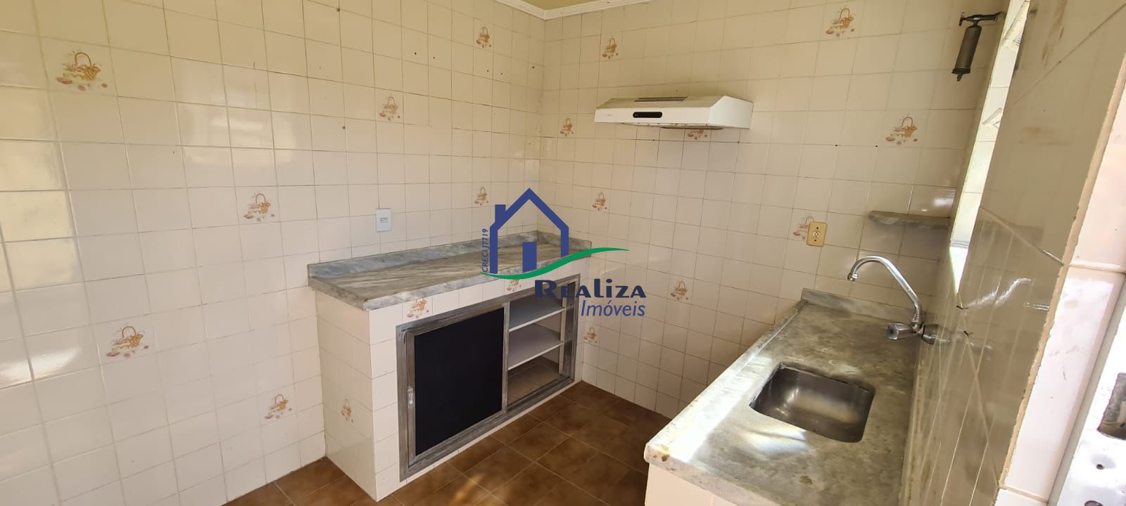 Casa à venda com 2 quartos, 90m² - Foto 17