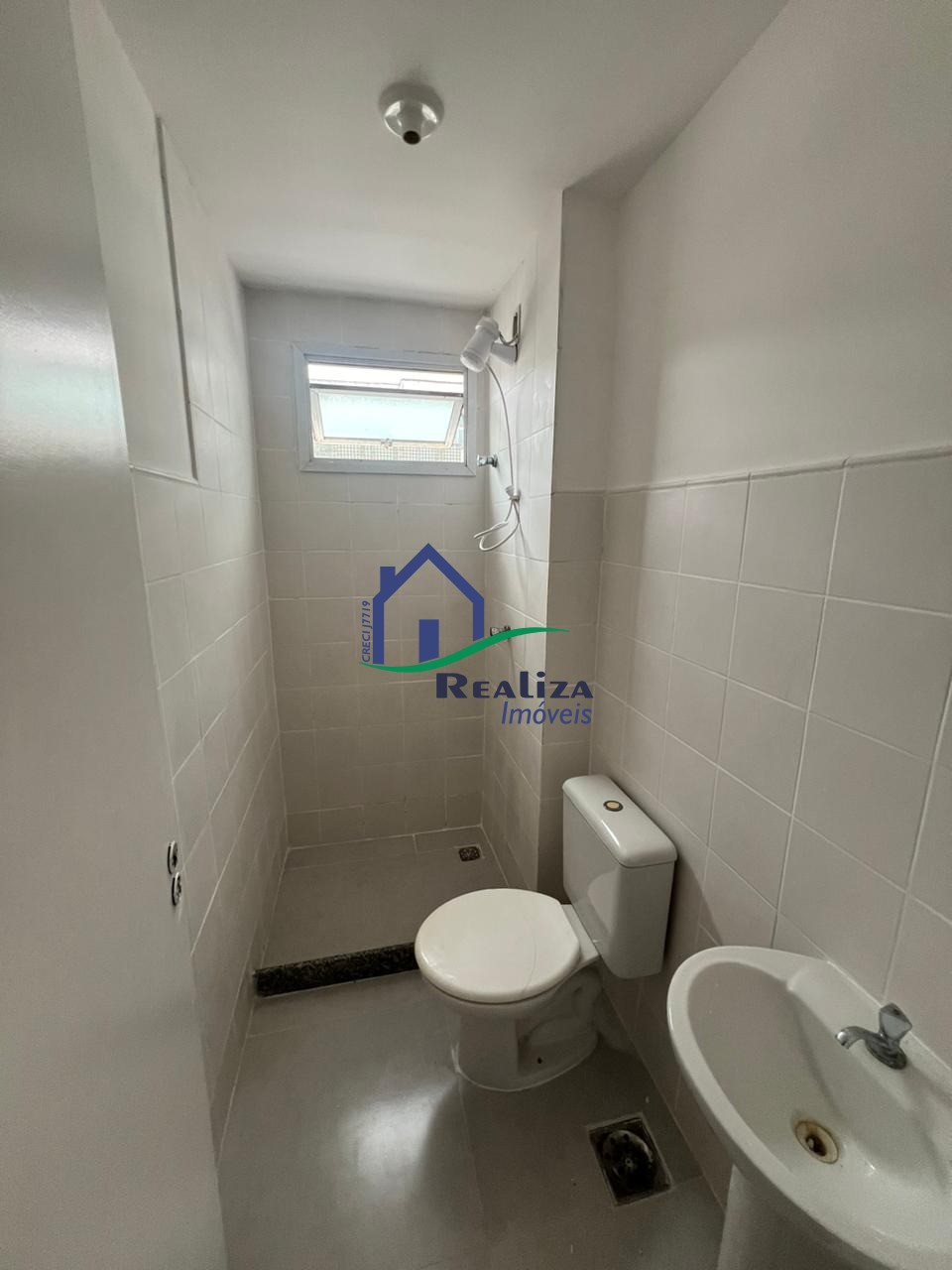 Apartamento à venda com 2 quartos, 65m² - Foto 8