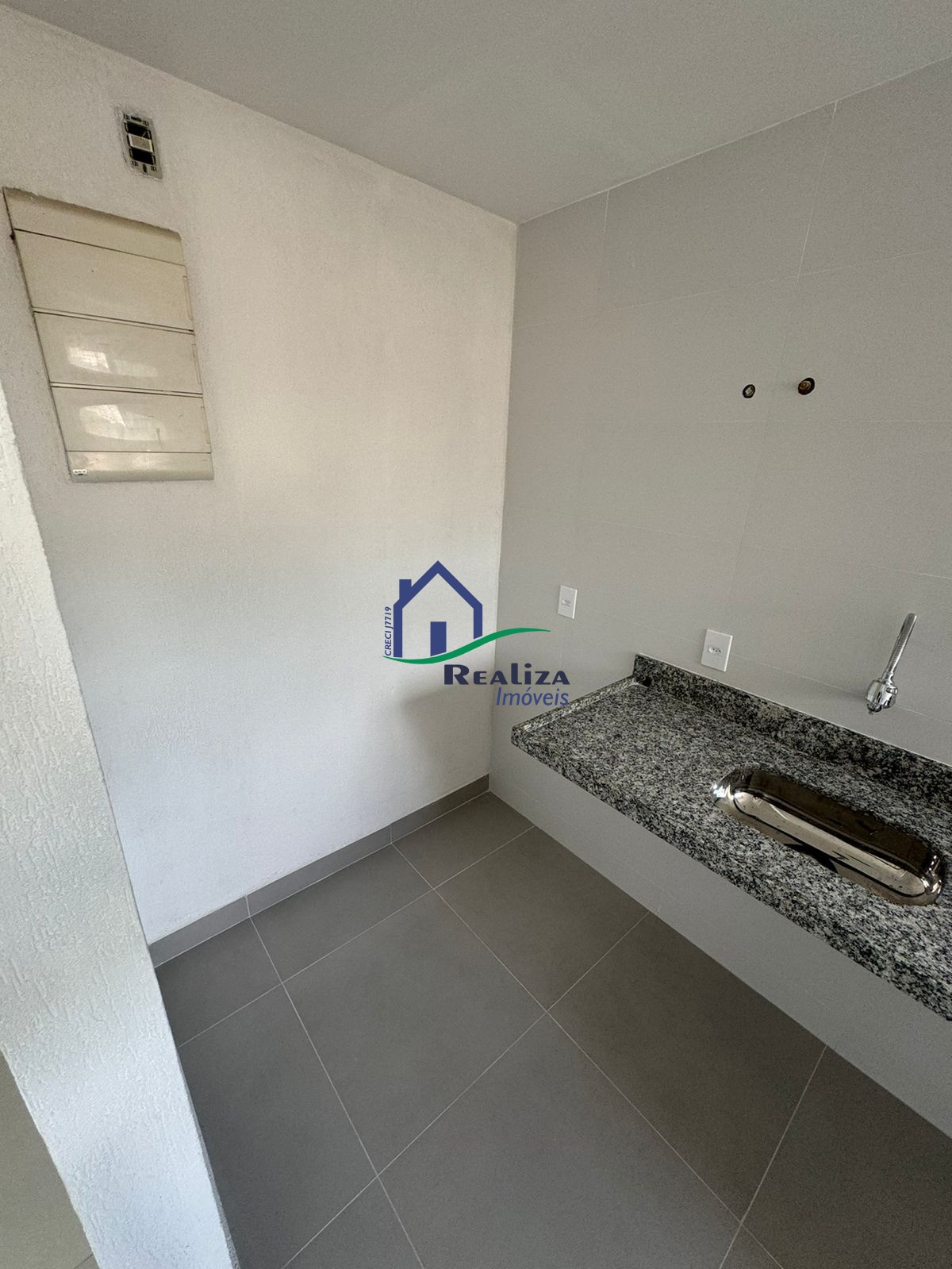 Apartamento à venda com 2 quartos, 50m² - Foto 2