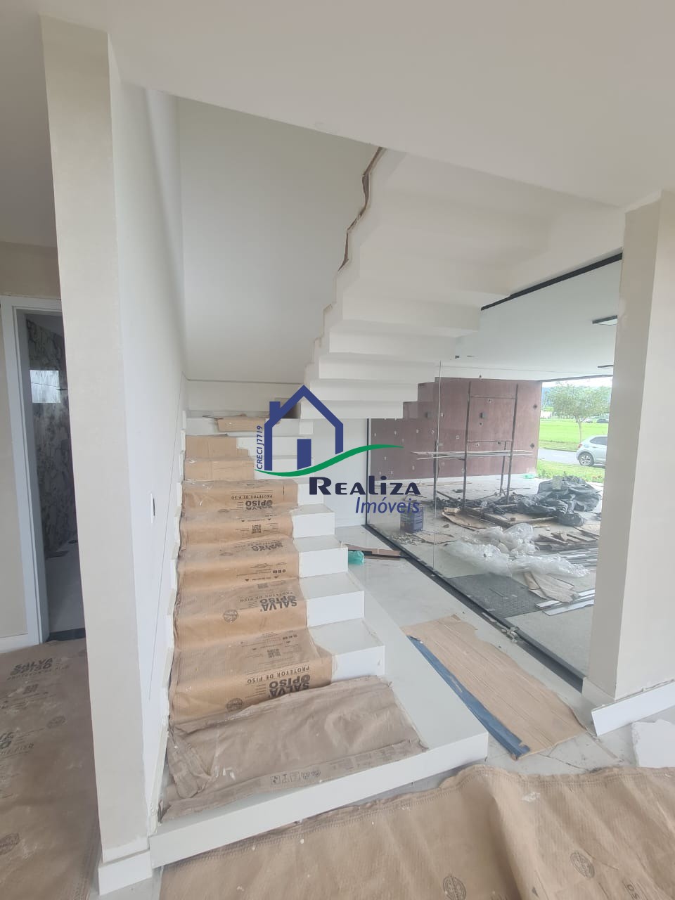 Casa à venda com 4 quartos, 313m² - Foto 9