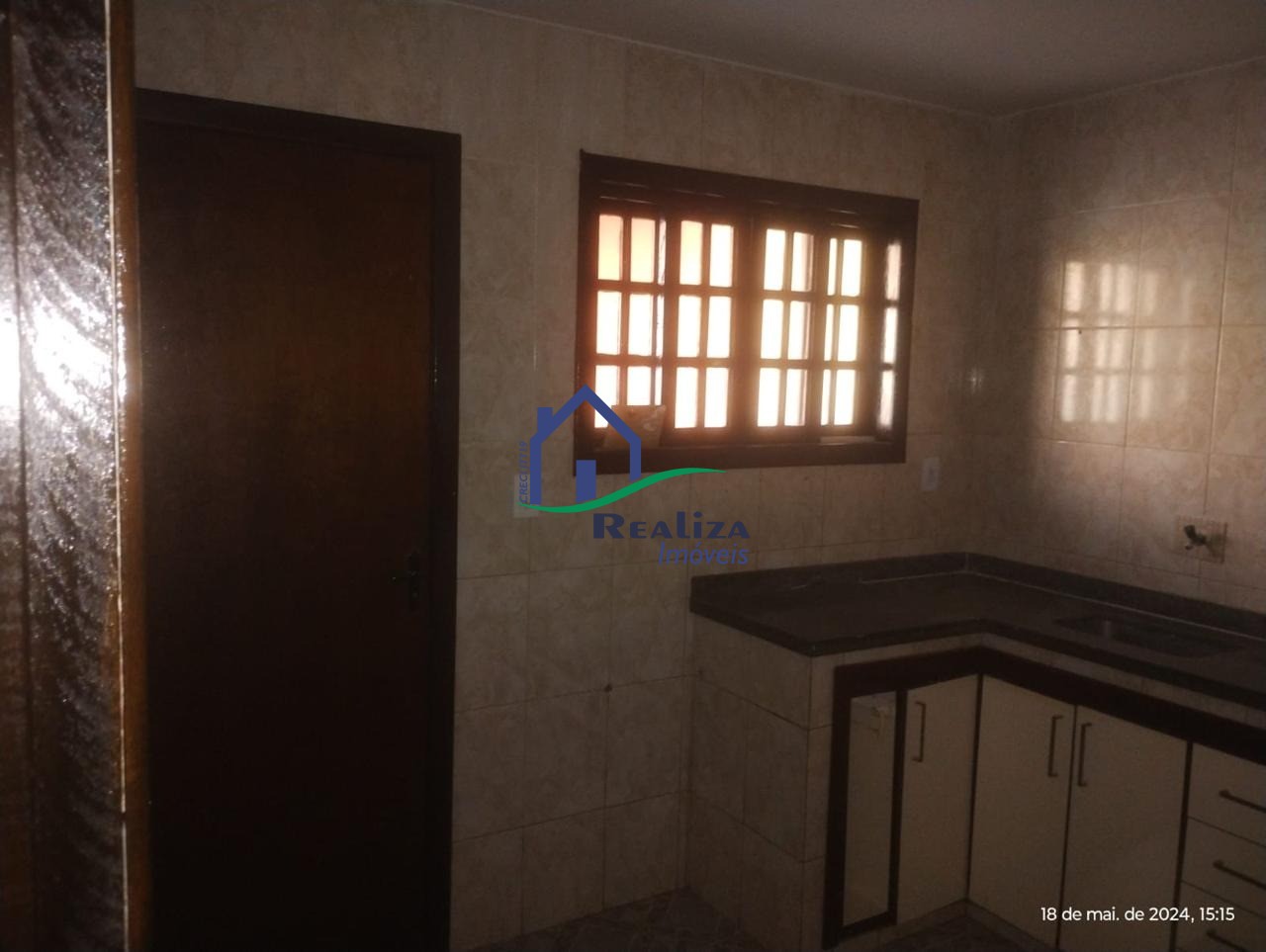 Casa à venda com 2 quartos, 180m² - Foto 10