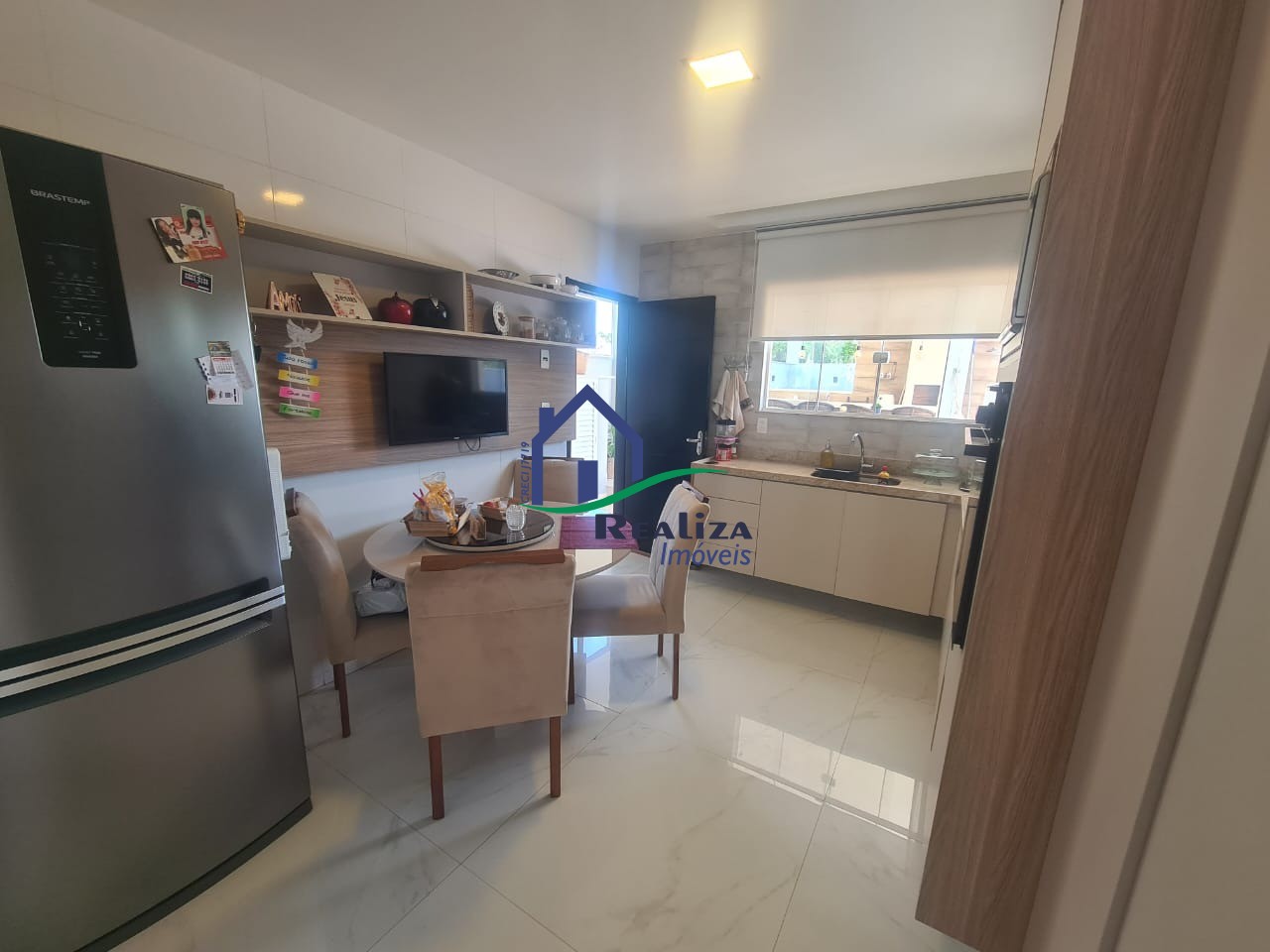 Casa à venda com 3 quartos, 360m² - Foto 6