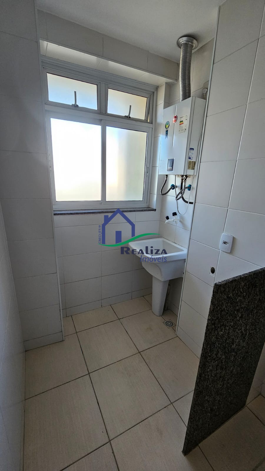 Apartamento à venda com 2 quartos, 62m² - Foto 9