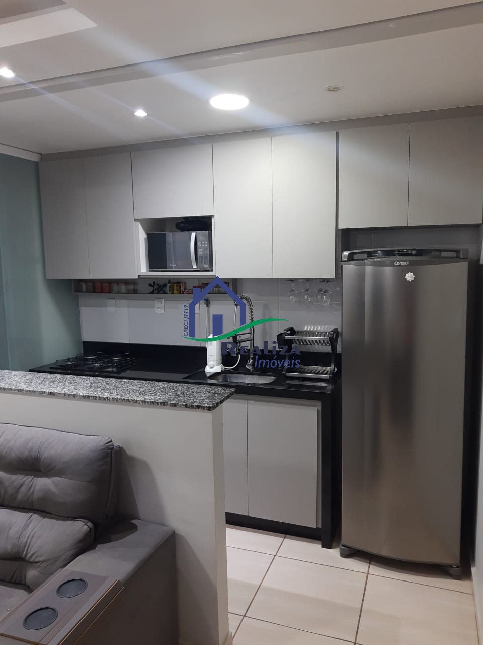 Apartamento à venda com 2 quartos, 50m² - Foto 3