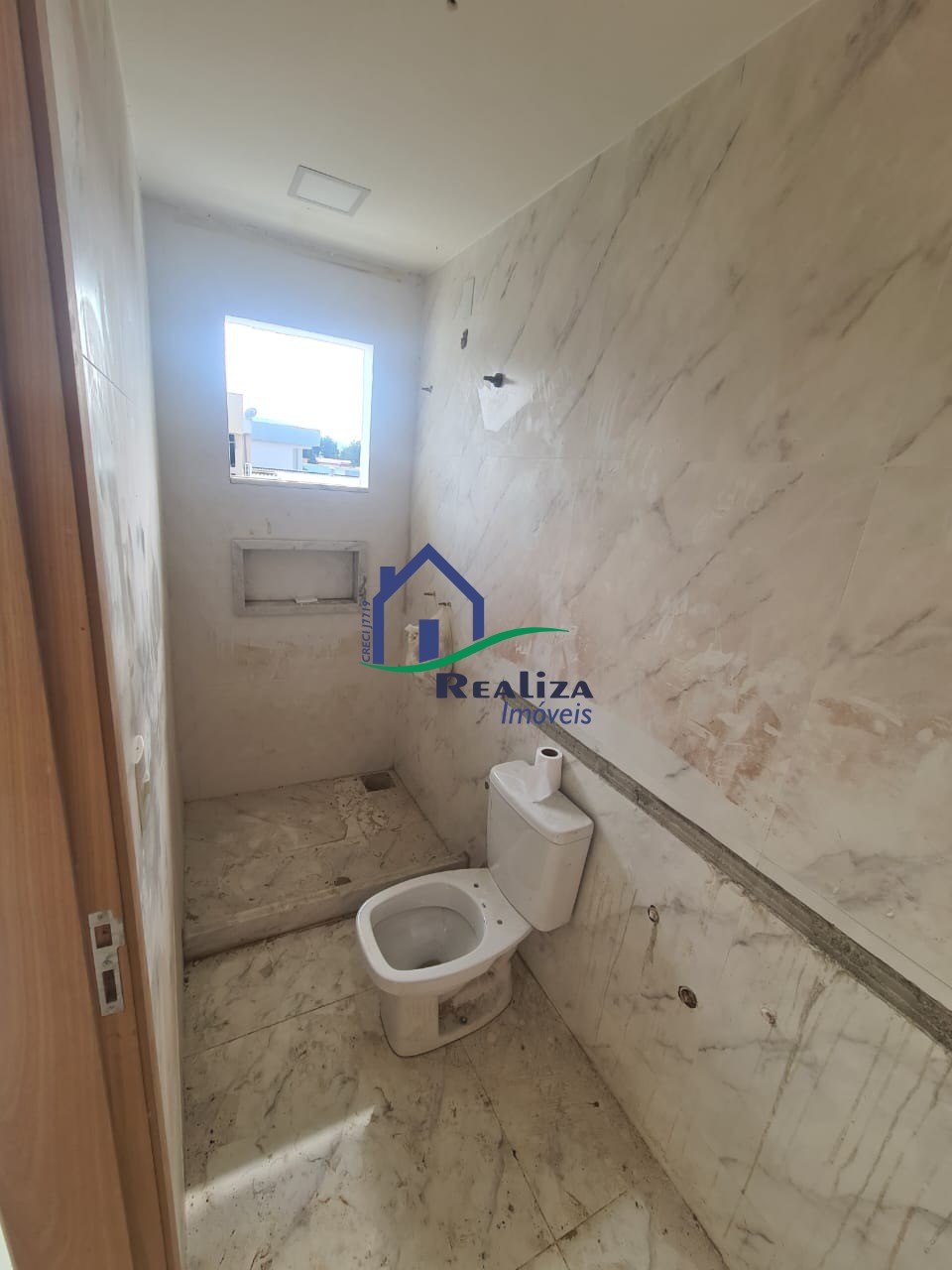 Casa à venda com 4 quartos, 370m² - Foto 12