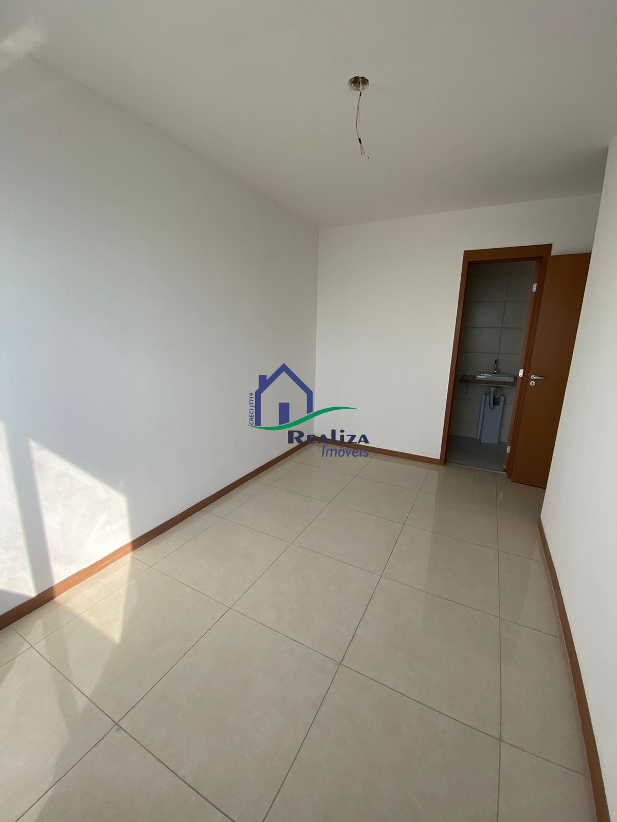 Apartamento para alugar com 2 quartos, 60m² - Foto 13