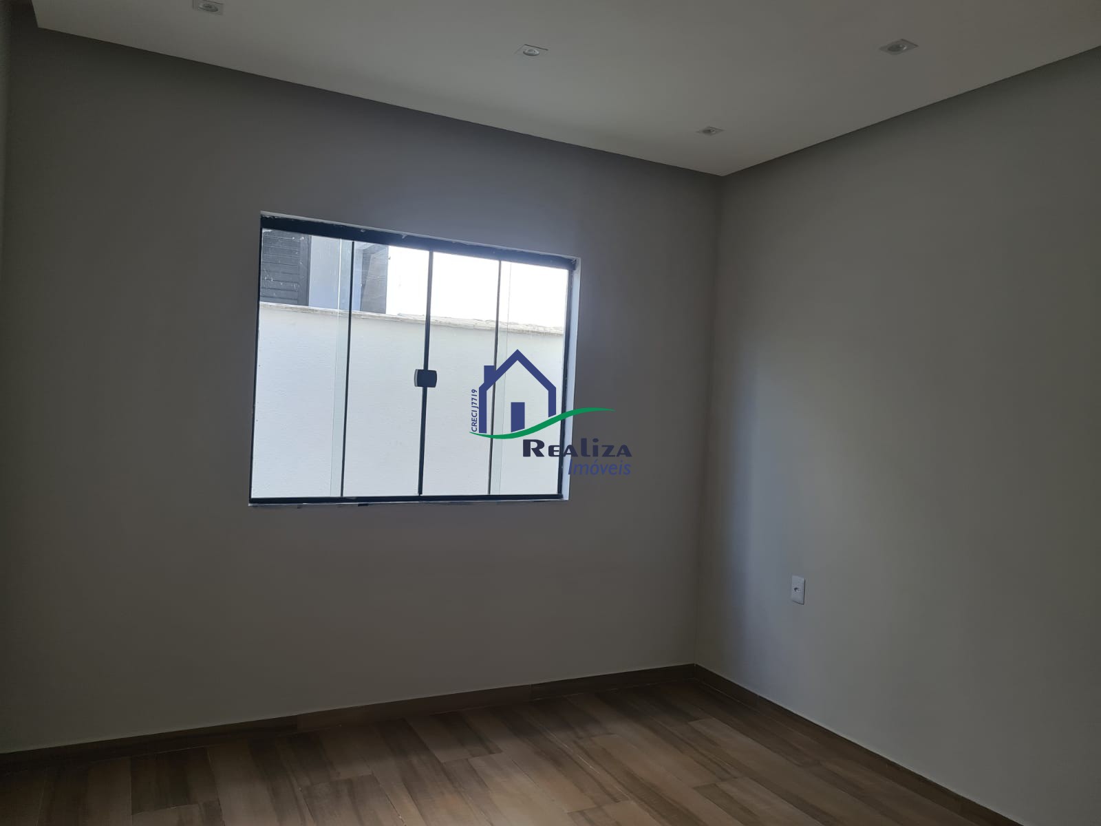 Casa à venda com 3 quartos, 200m² - Foto 11