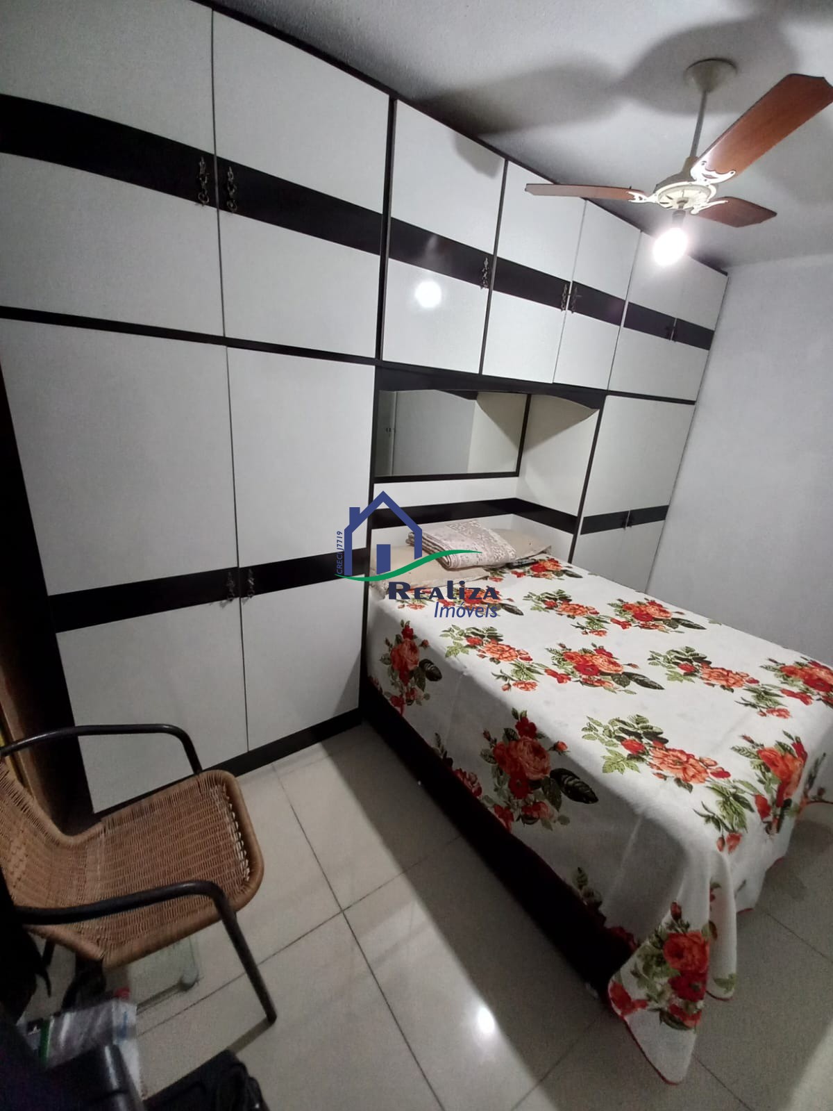 Apartamento à venda com 2 quartos, 60m² - Foto 17