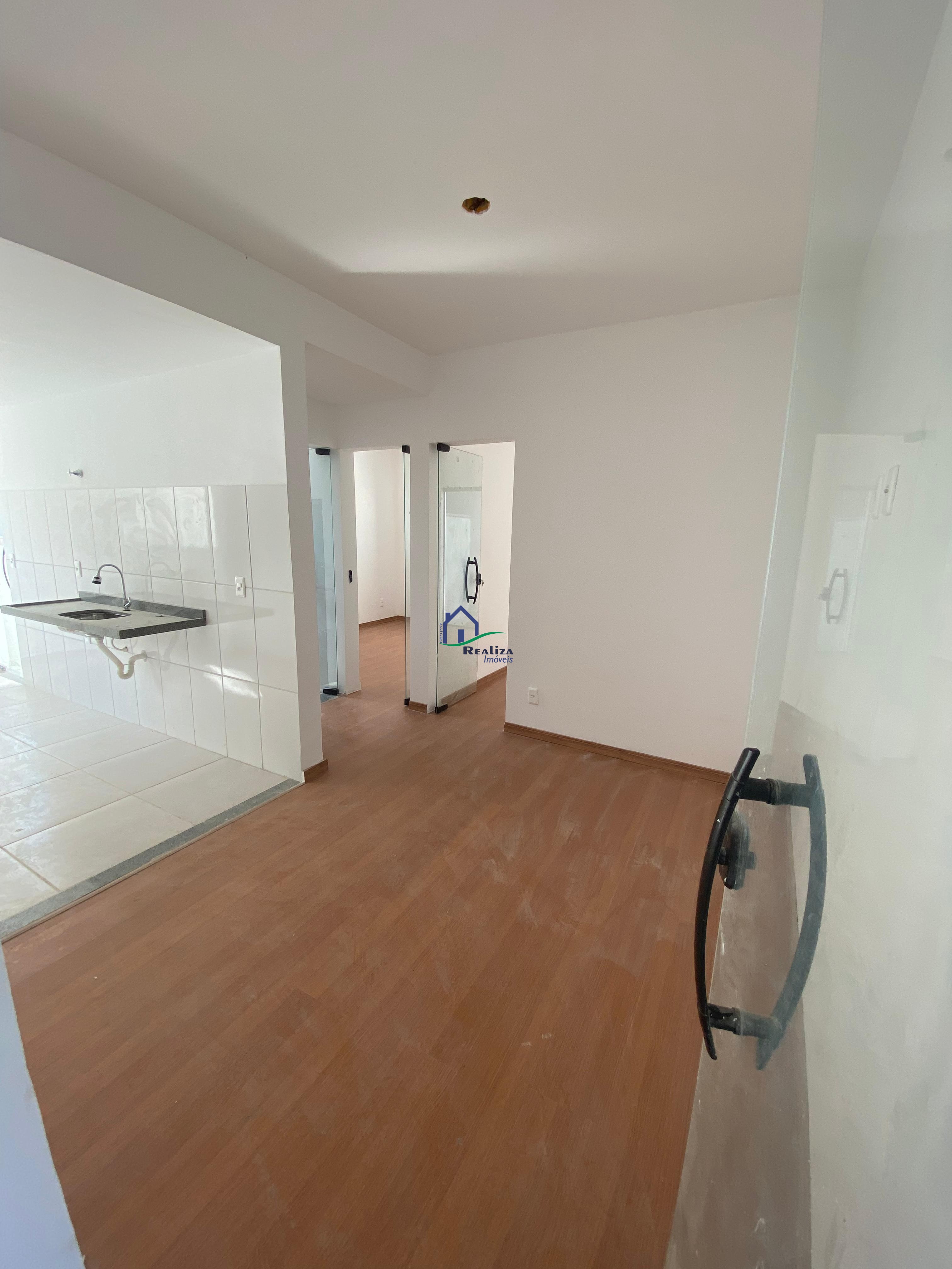 Apartamento à venda com 2 quartos, 41m² - Foto 3