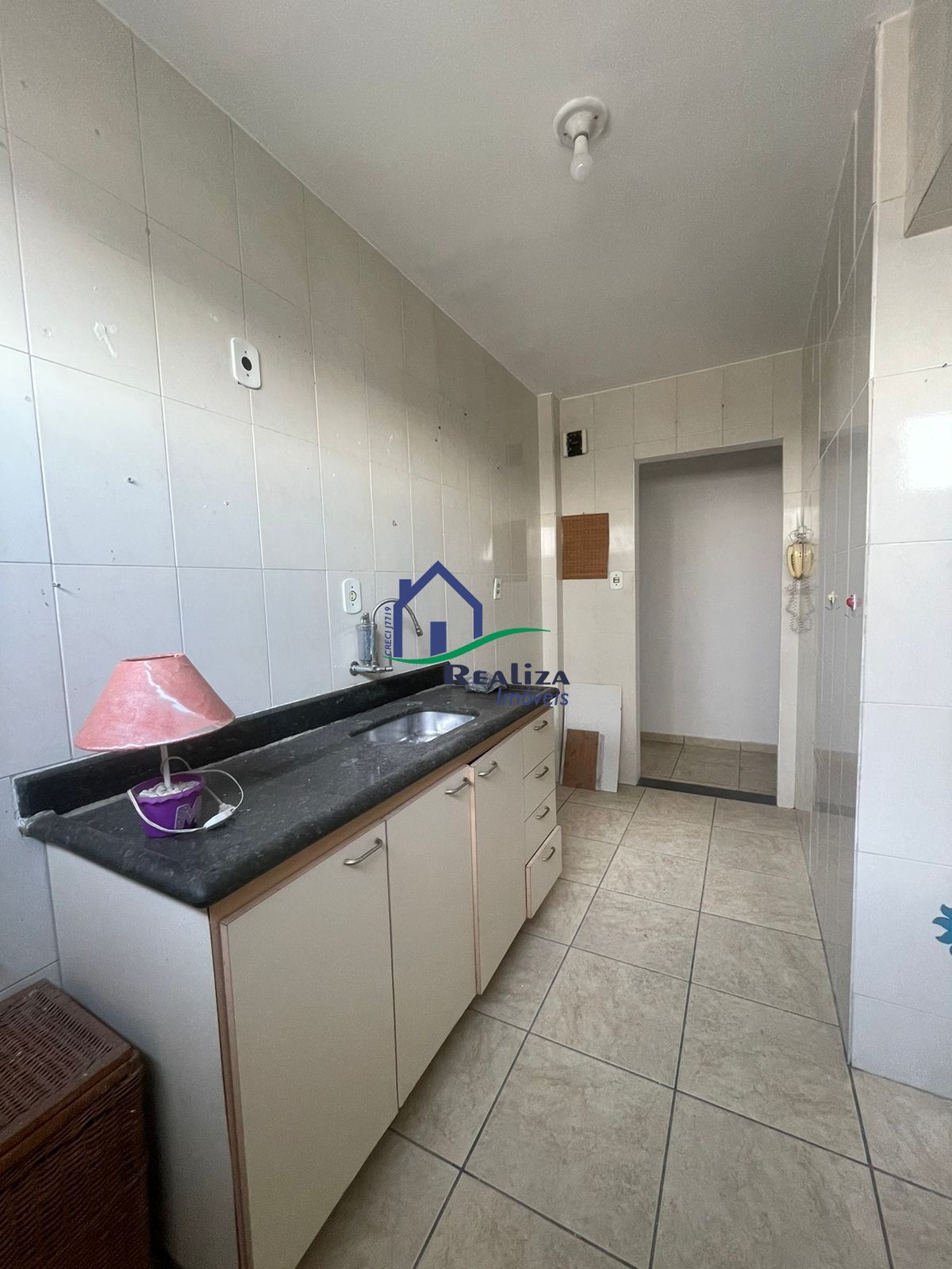 Apartamento à venda com 2 quartos, 65m² - Foto 11