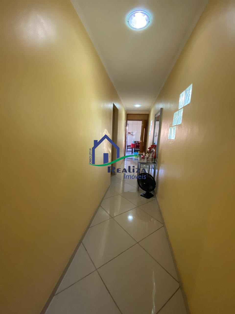 Casa para alugar com 2 quartos, 270m² - Foto 10