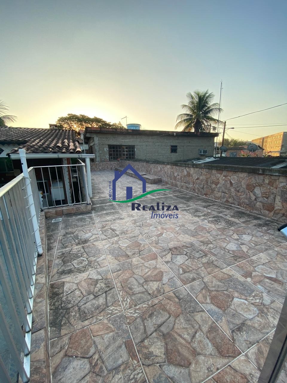 Casa para alugar com 1 quarto, 360m² - Foto 13