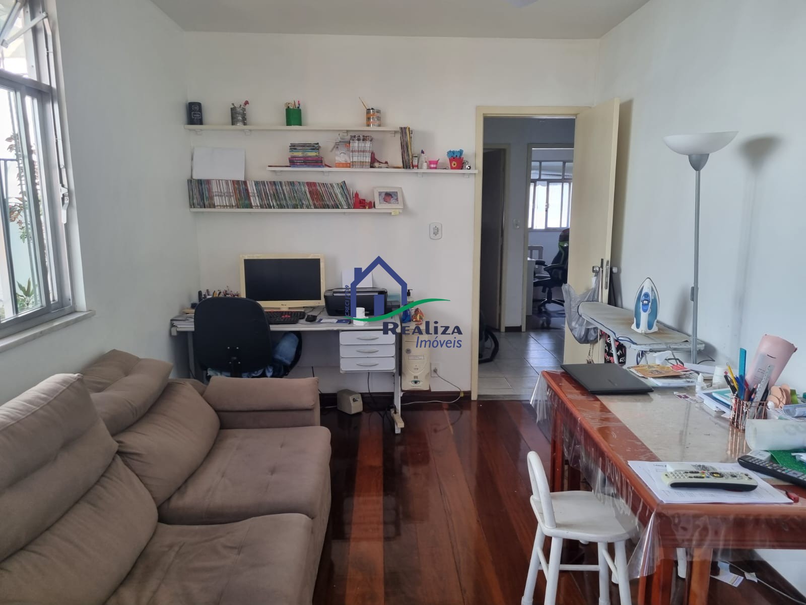 Casa à venda com 3 quartos, 300m² - Foto 37