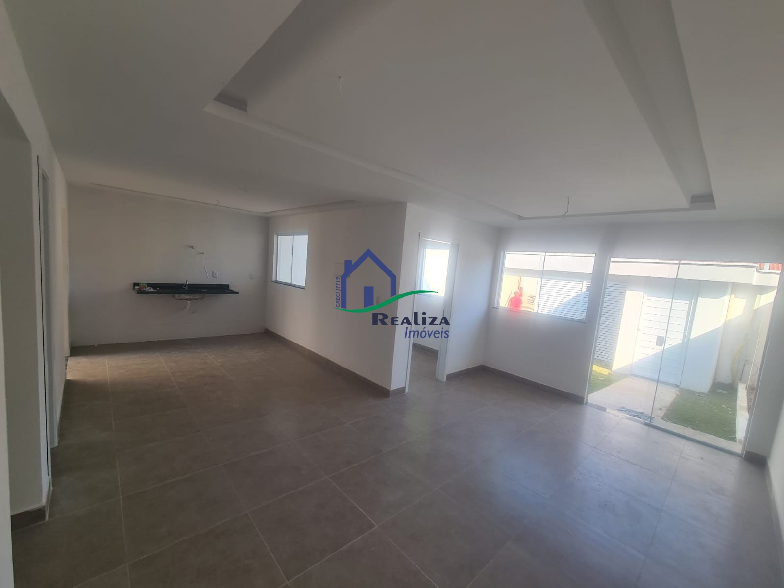 Casa à venda com 2 quartos, 88m² - Foto 3