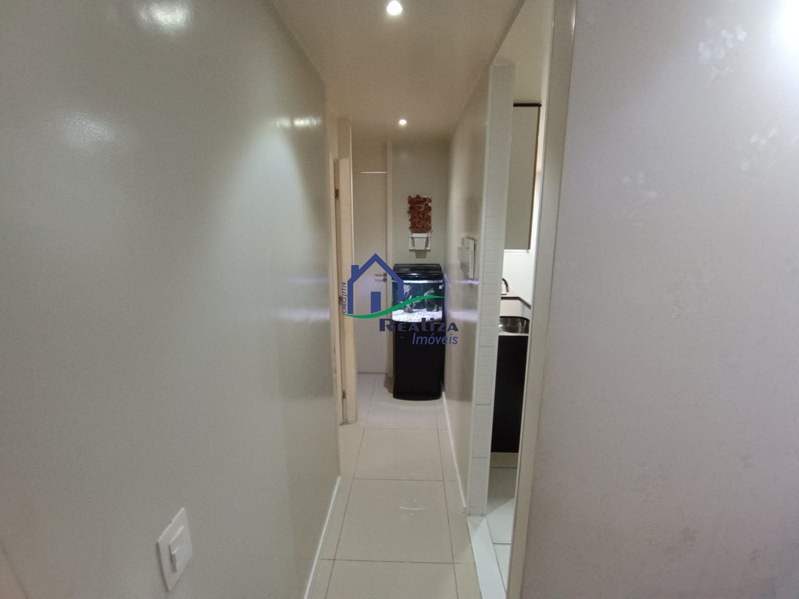 Apartamento à venda com 2 quartos, 44m² - Foto 8