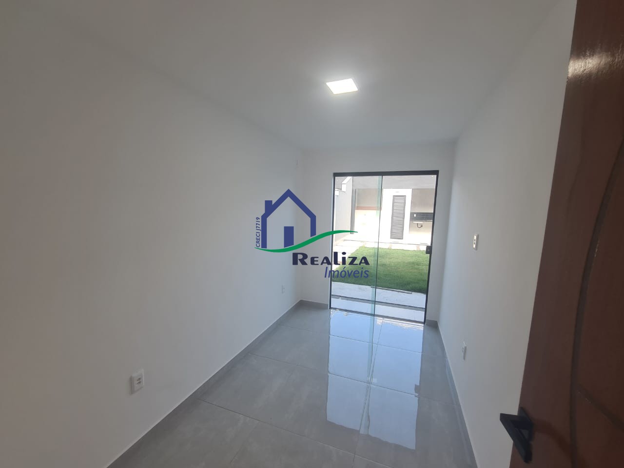 Casa à venda com 3 quartos, 94m² - Foto 6