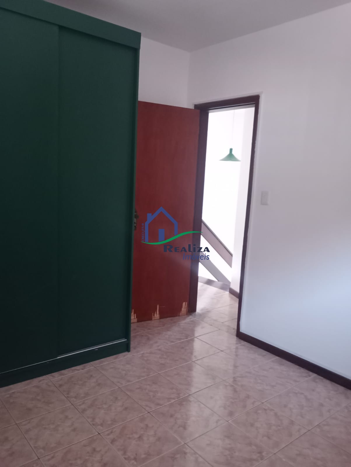 Casa para alugar com 5 quartos, 250m² - Foto 15