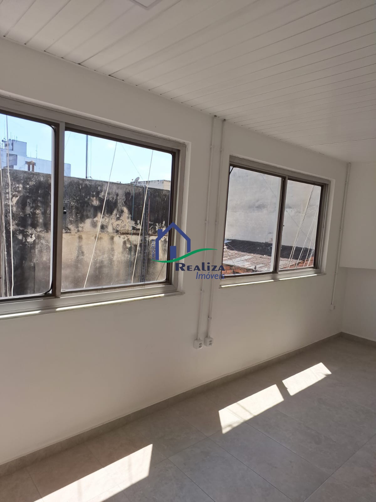 Apartamento à venda com 3 quartos, 86m² - Foto 12