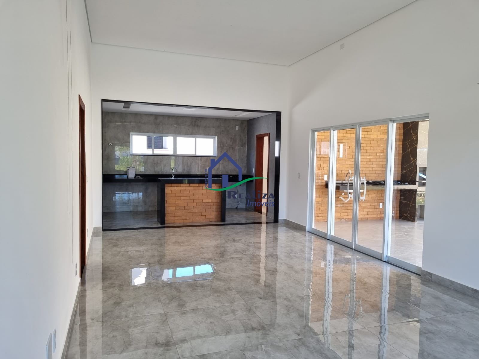 Casa à venda com 3 quartos, 235m² - Foto 17