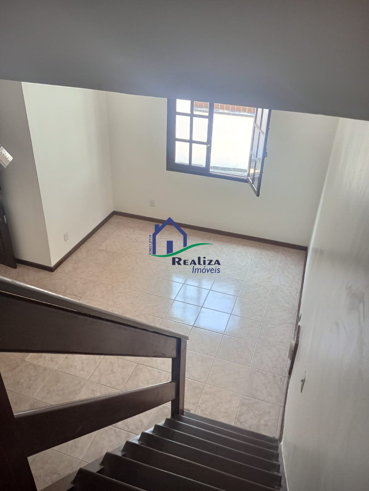 Casa para alugar com 5 quartos, 250m² - Foto 20