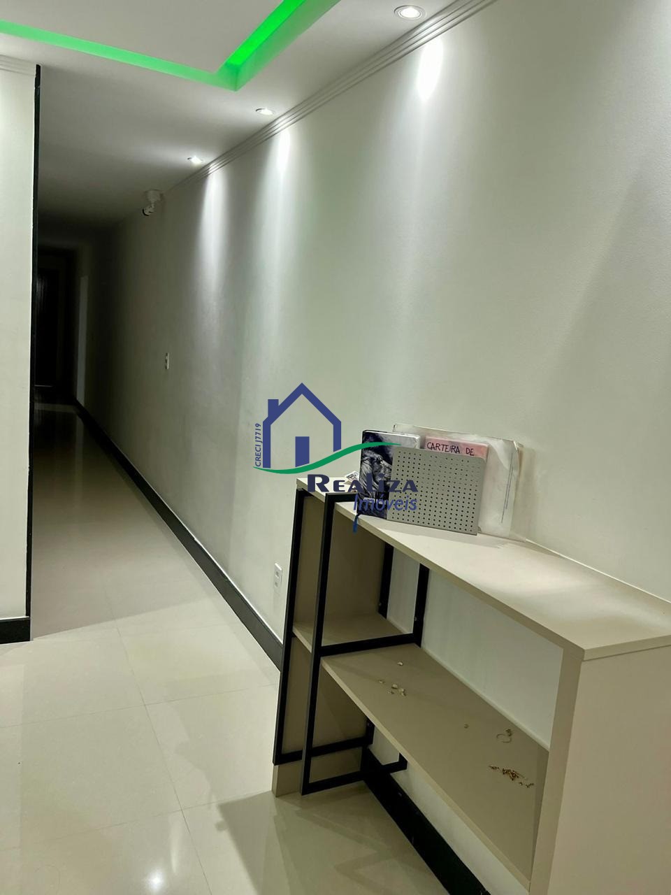 Casa para alugar com 3 quartos, 300m² - Foto 5