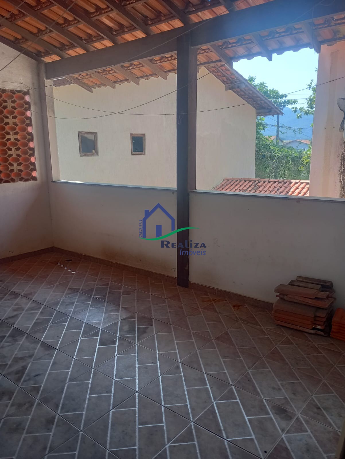 Casa para alugar com 5 quartos, 250m² - Foto 31