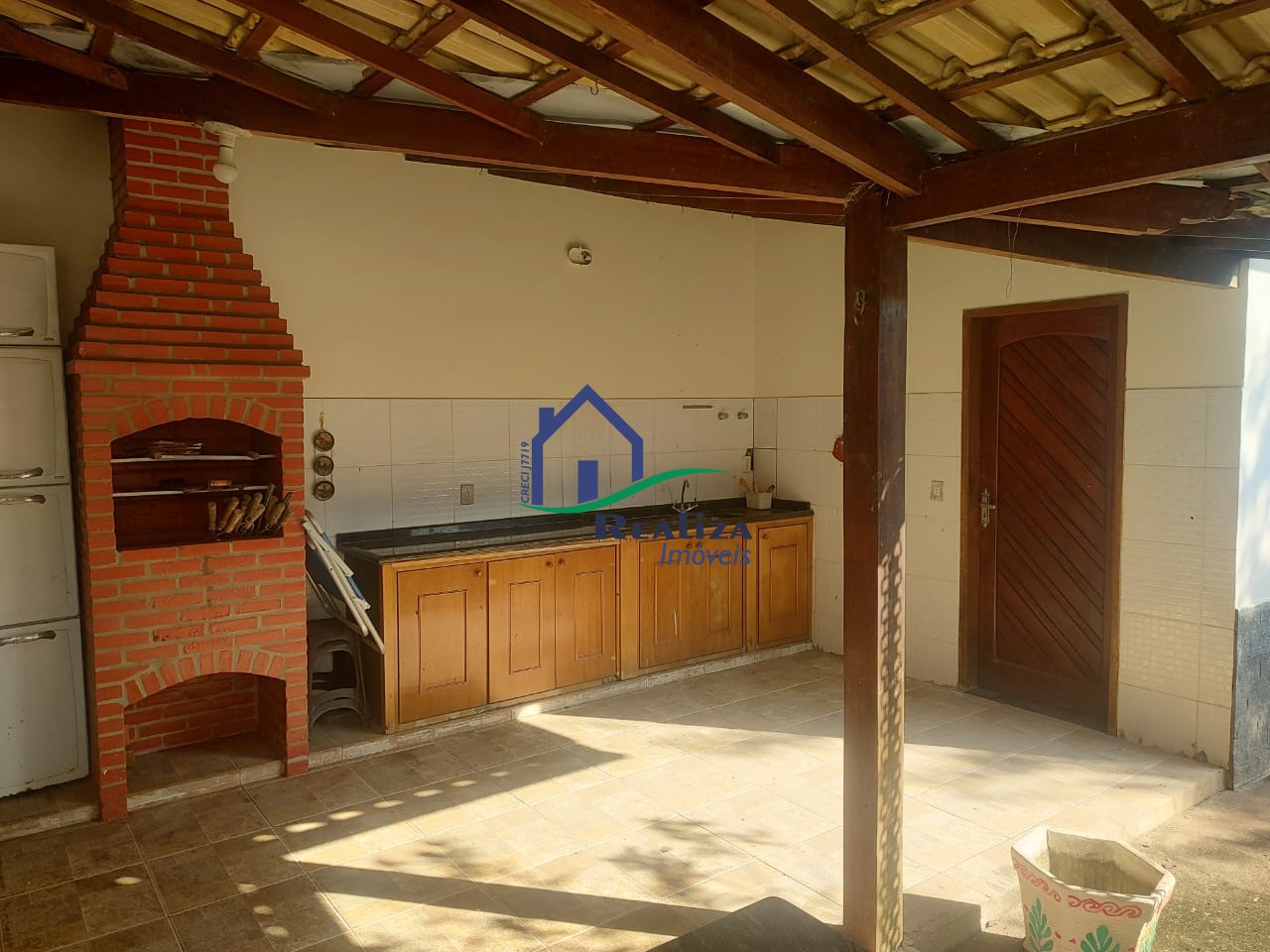 Casa à venda com 3 quartos, 300m² - Foto 11