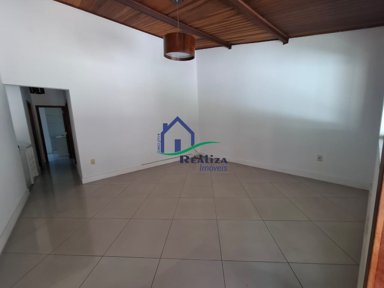 Casa à venda com 3 quartos, 160m² - Foto 7