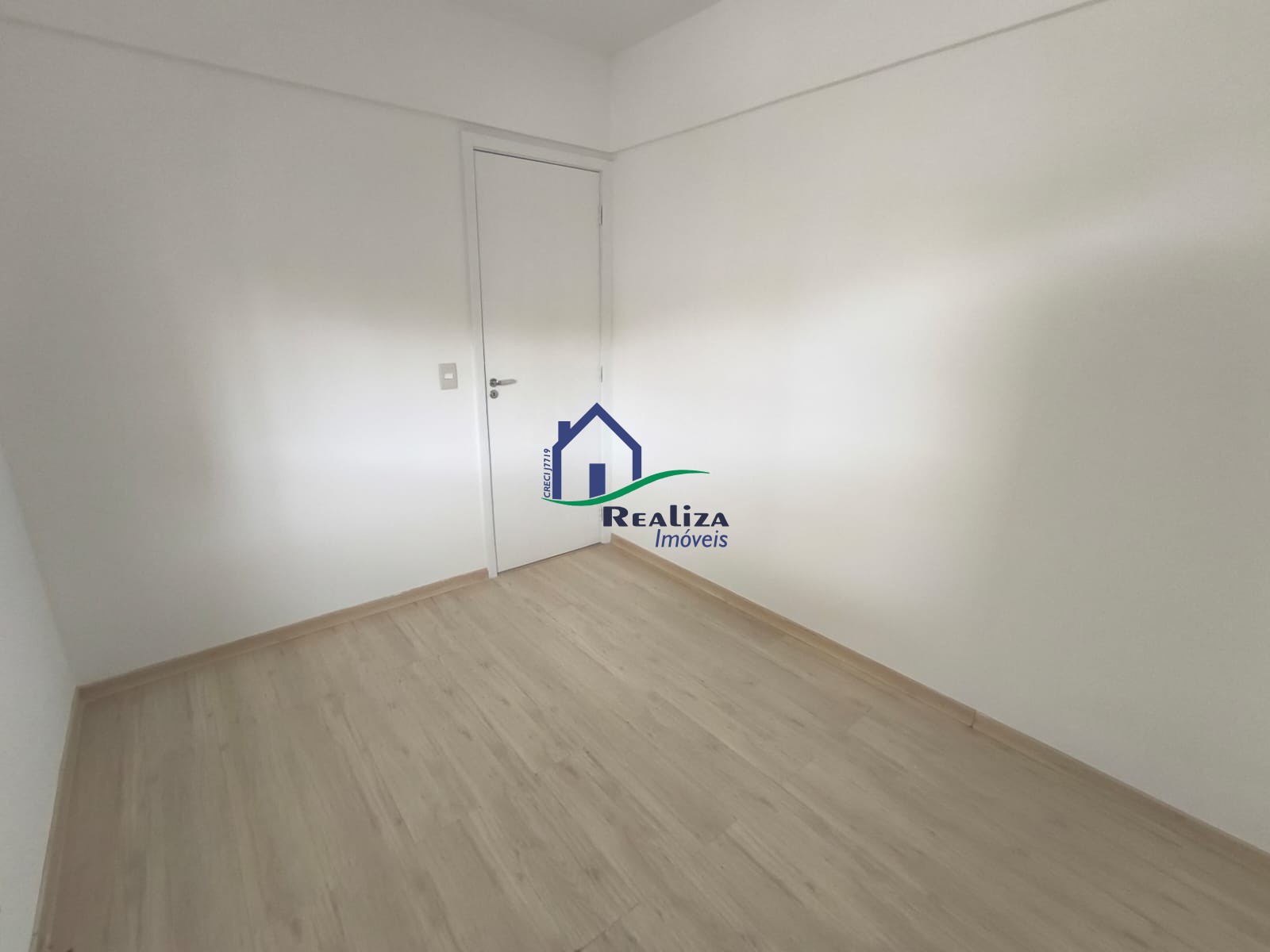 Apartamento à venda com 3 quartos, 80m² - Foto 25