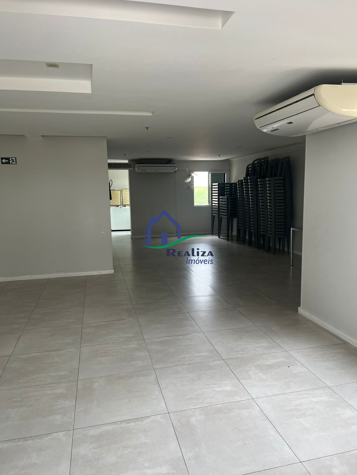 Apartamento à venda com 3 quartos, 80m² - Foto 13