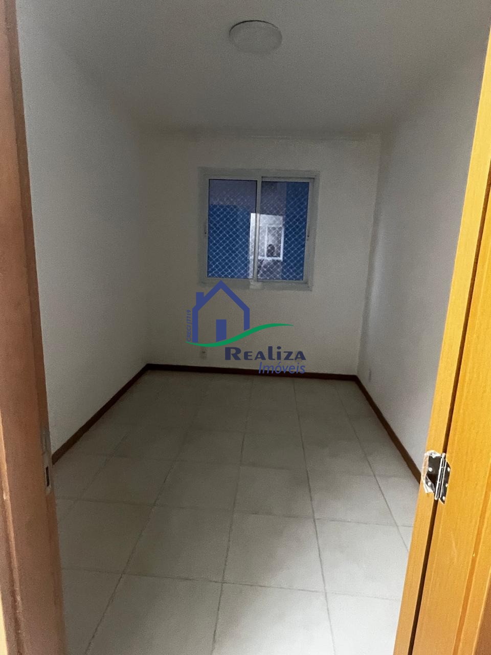 Apartamento para alugar com 3 quartos, 76m² - Foto 4