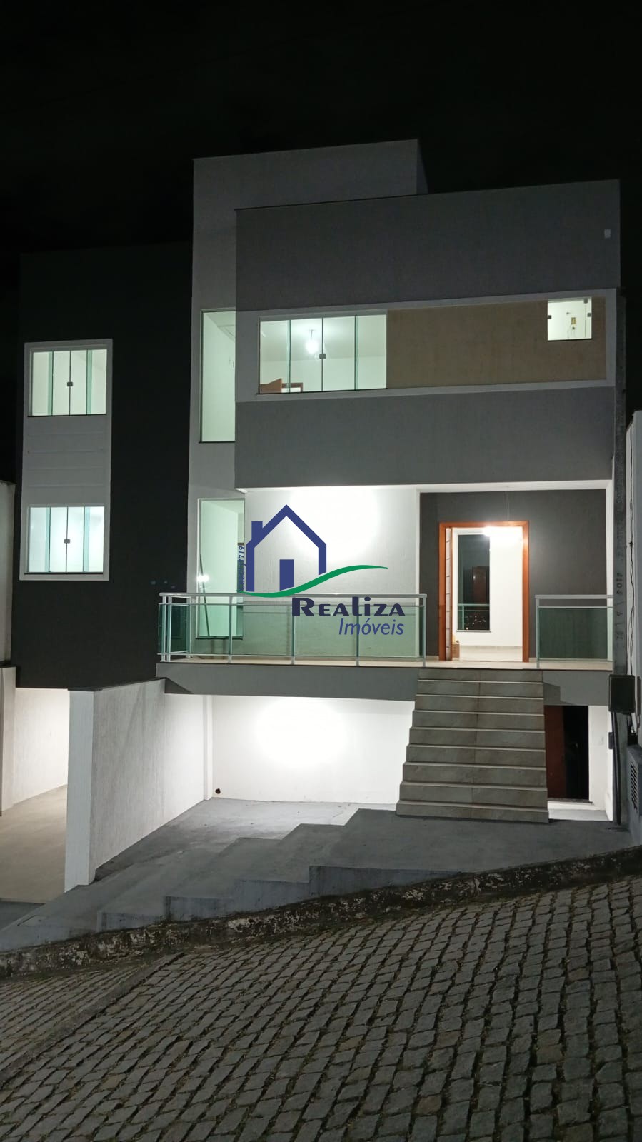 Casa, 3 quartos, 200 m² - Foto 1