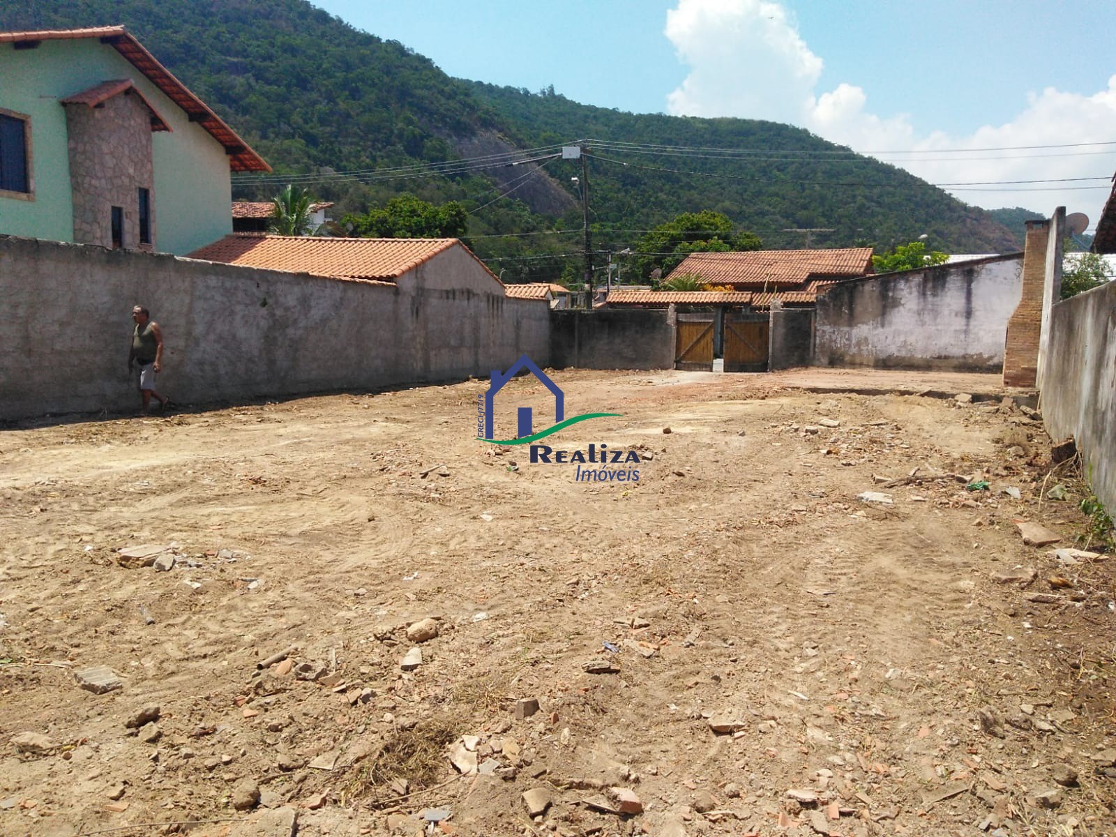 Terreno, 180 m² - Foto 1