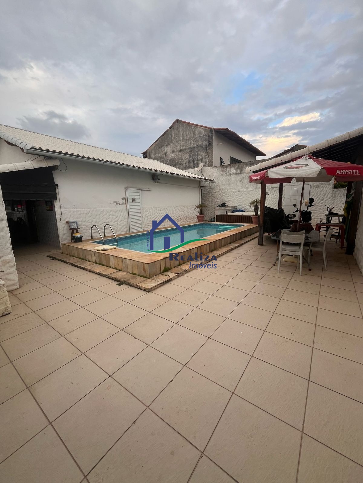 Casa, 2 quartos, 380 m² - Foto 1