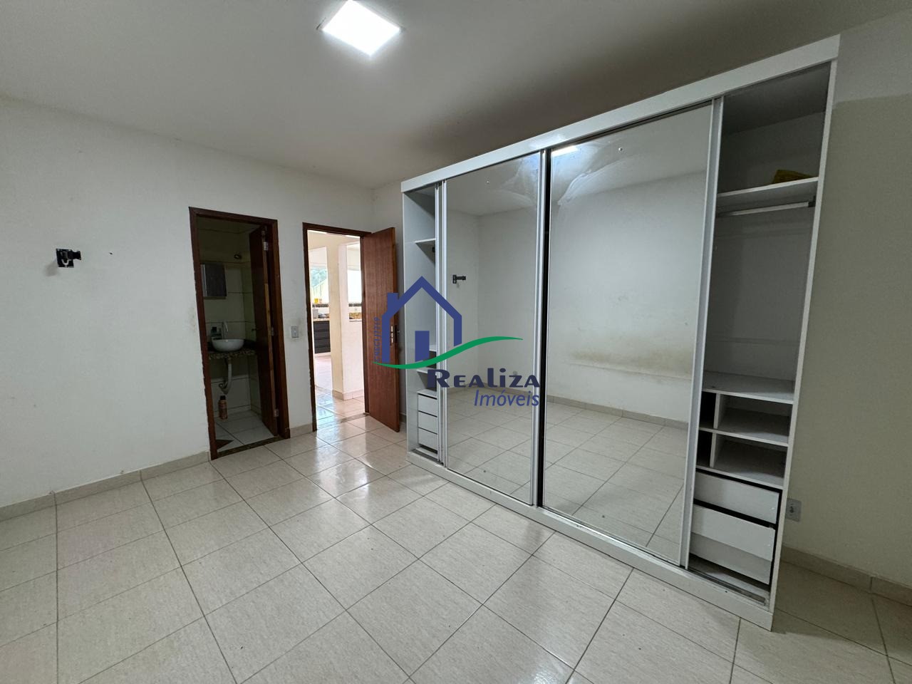 Casa, 2 quartos, 240 m² - Foto 8