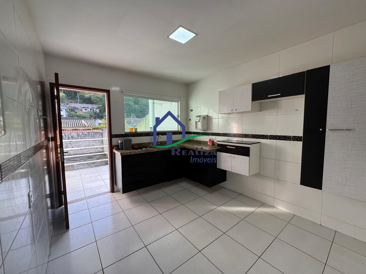 Casa, 2 quartos, 240 m² - Foto 4