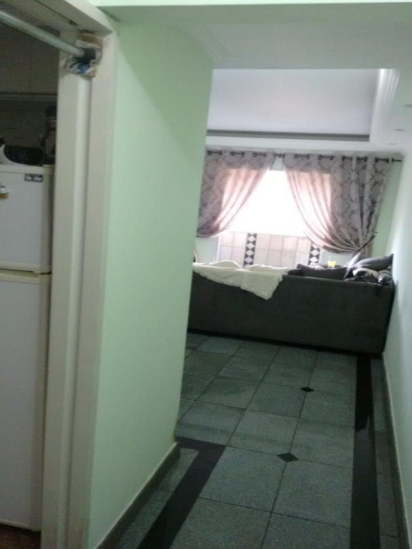 Apartamento à venda com 2 quartos, 56m² - Foto 4