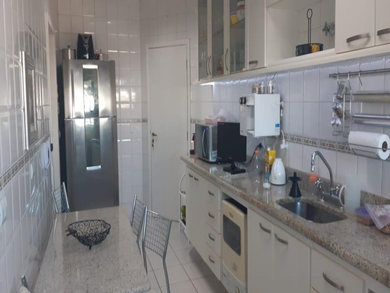 Apartamento à venda com 3 quartos, 114m² - Foto 29