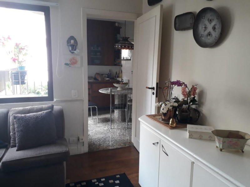 Apartamento à venda com 4 quartos, 271m² - Foto 11