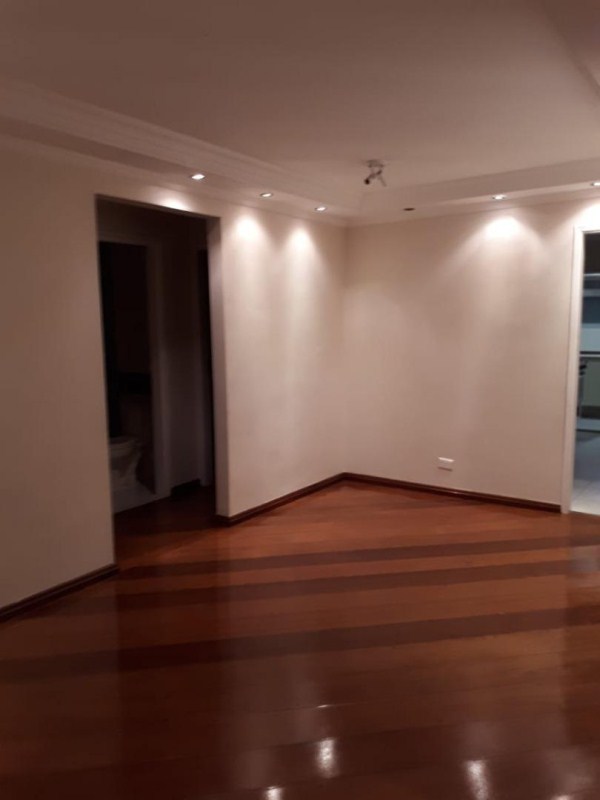 Apartamento à venda com 2 quartos, 71m² - Foto 12