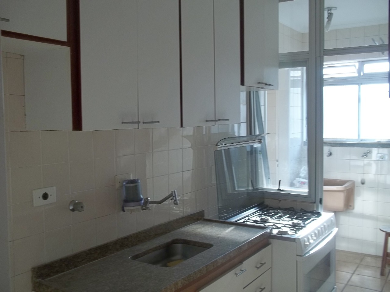 Apartamento à venda com 2 quartos, 60m² - Foto 15