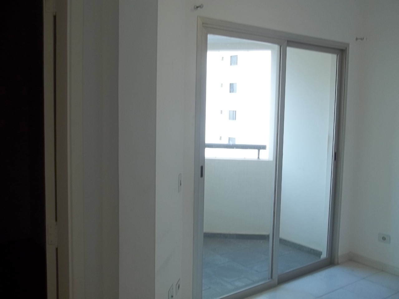 Apartamento à venda com 2 quartos, 60m² - Foto 31