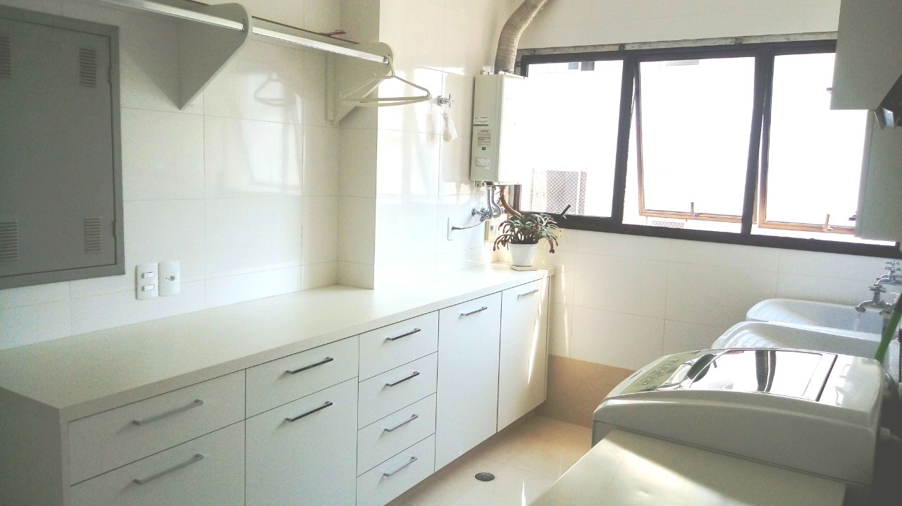 Apartamento à venda com 4 quartos, 210m² - Foto 15