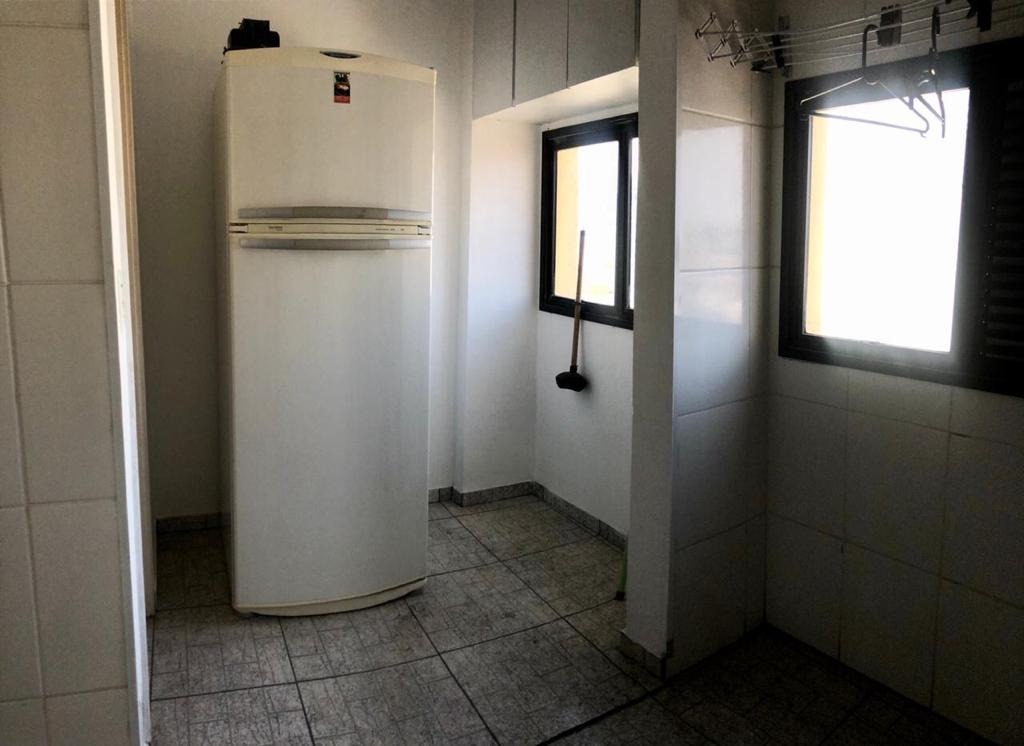 Apartamento à venda com 3 quartos, 100m² - Foto 18