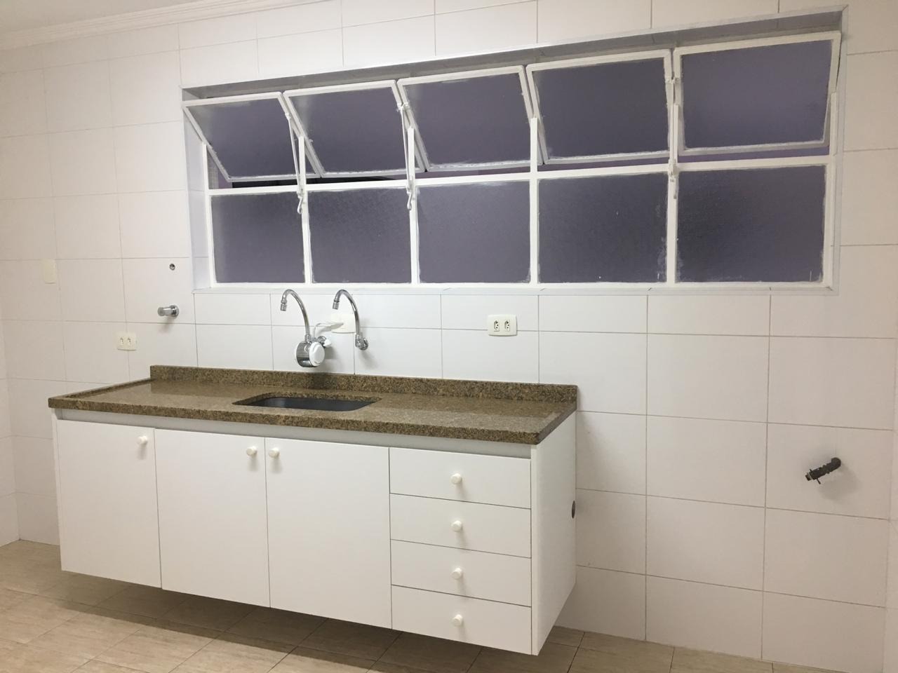 Apartamento à venda com 3 quartos, 105m² - Foto 7