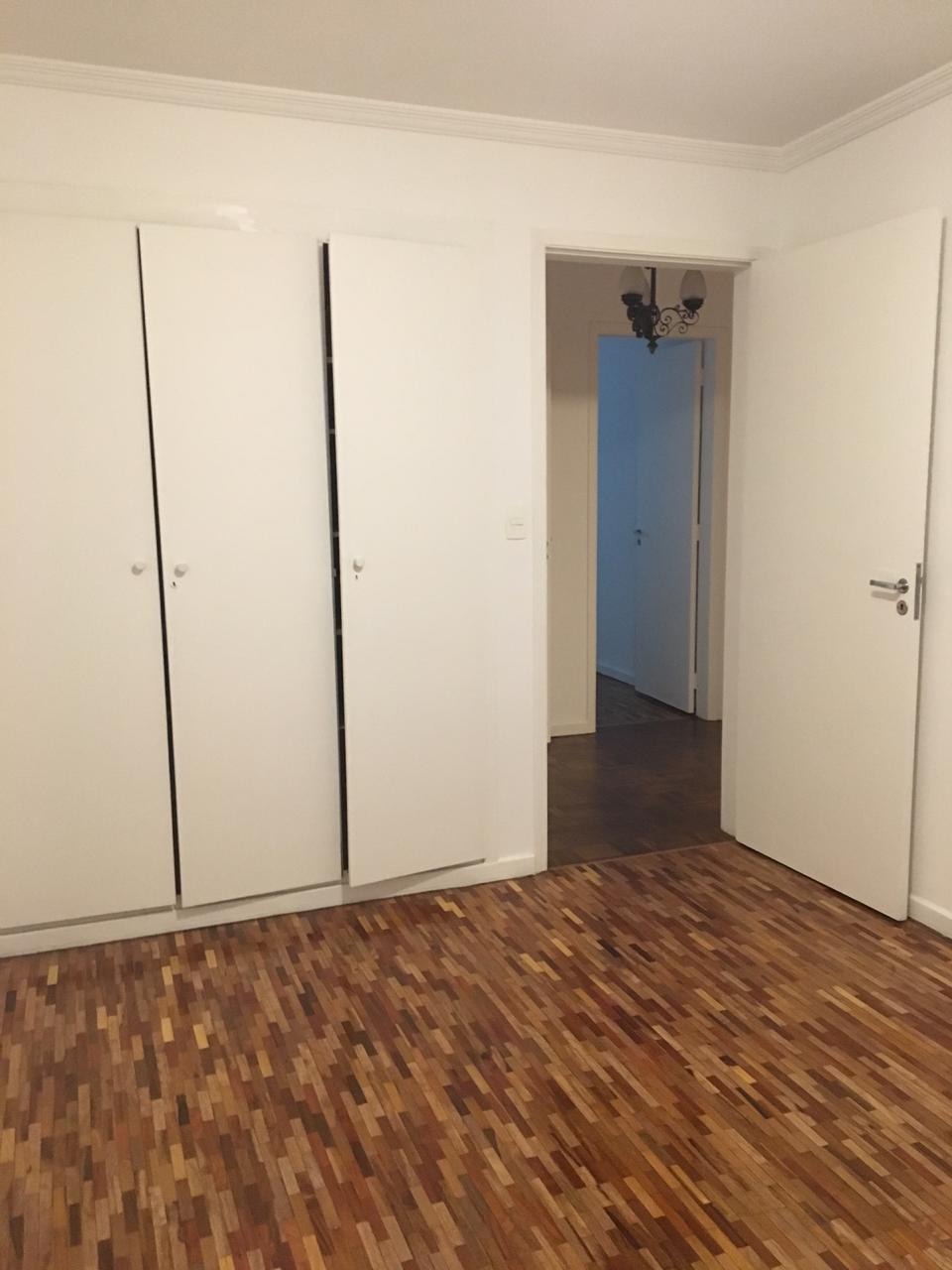 Apartamento à venda com 3 quartos, 105m² - Foto 10