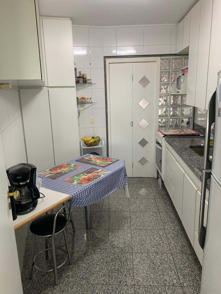 Apartamento à venda com 2 quartos, 82m² - Foto 15