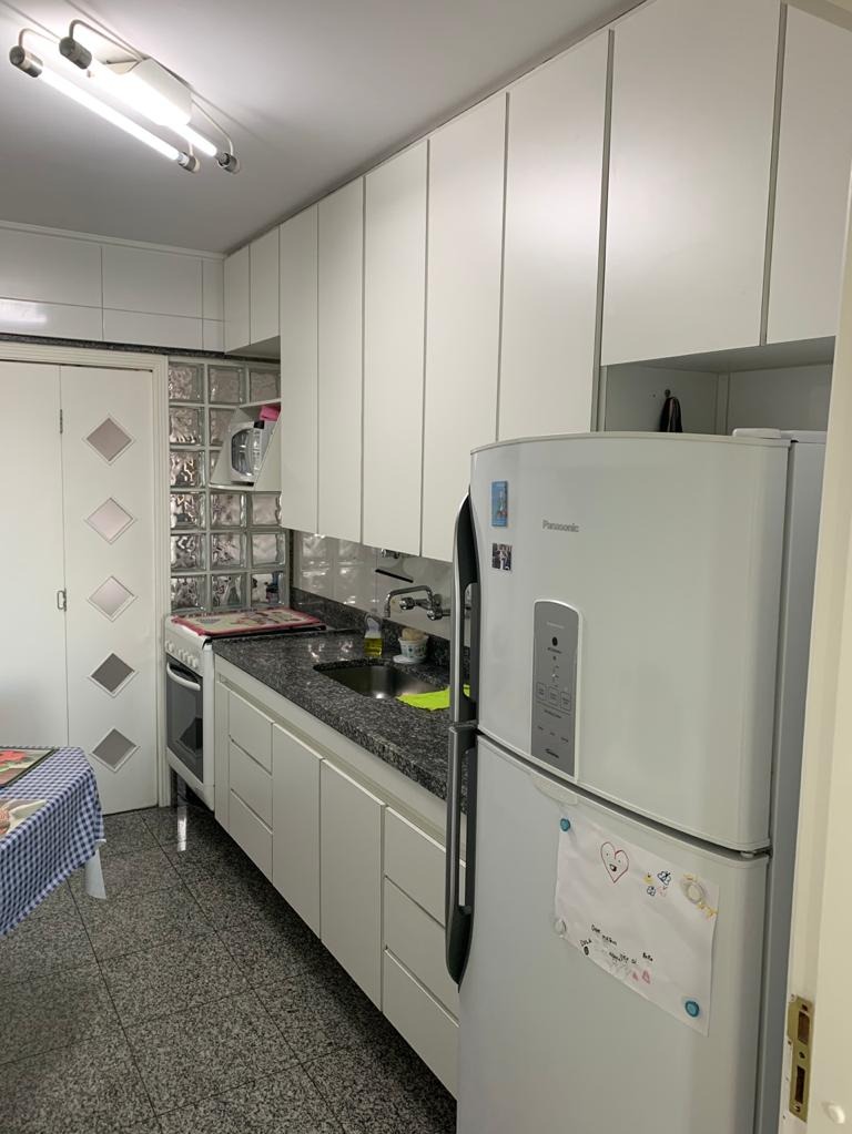 Apartamento à venda com 2 quartos, 82m² - Foto 16