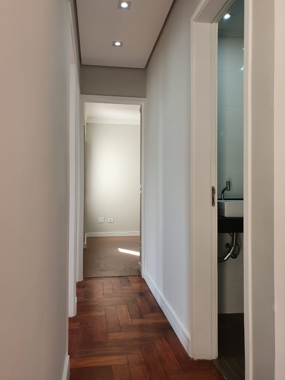 Apartamento à venda com 3 quartos, 66m² - Foto 6