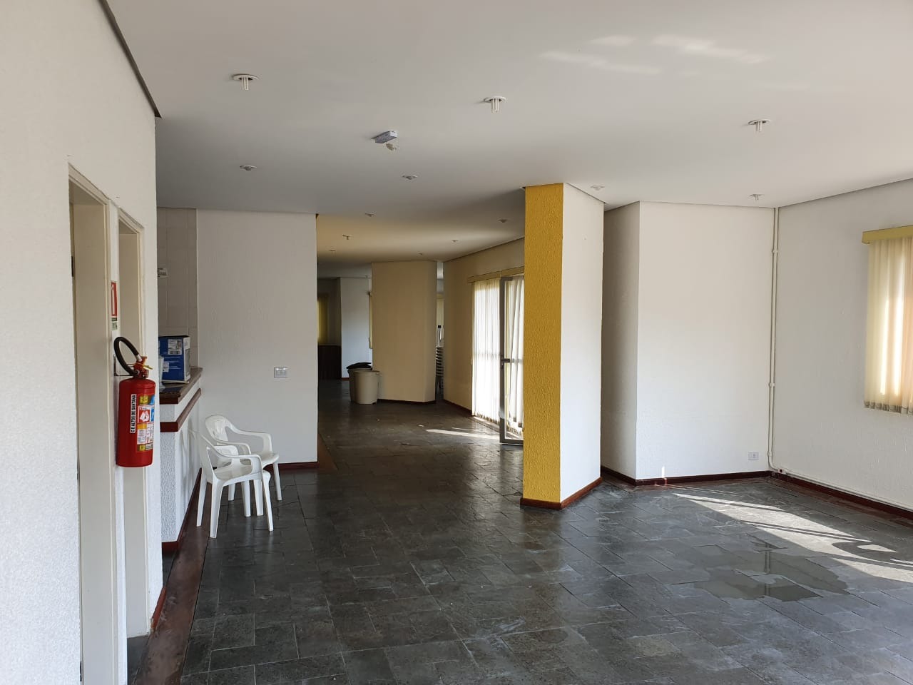 Apartamento à venda com 3 quartos, 66m² - Foto 27